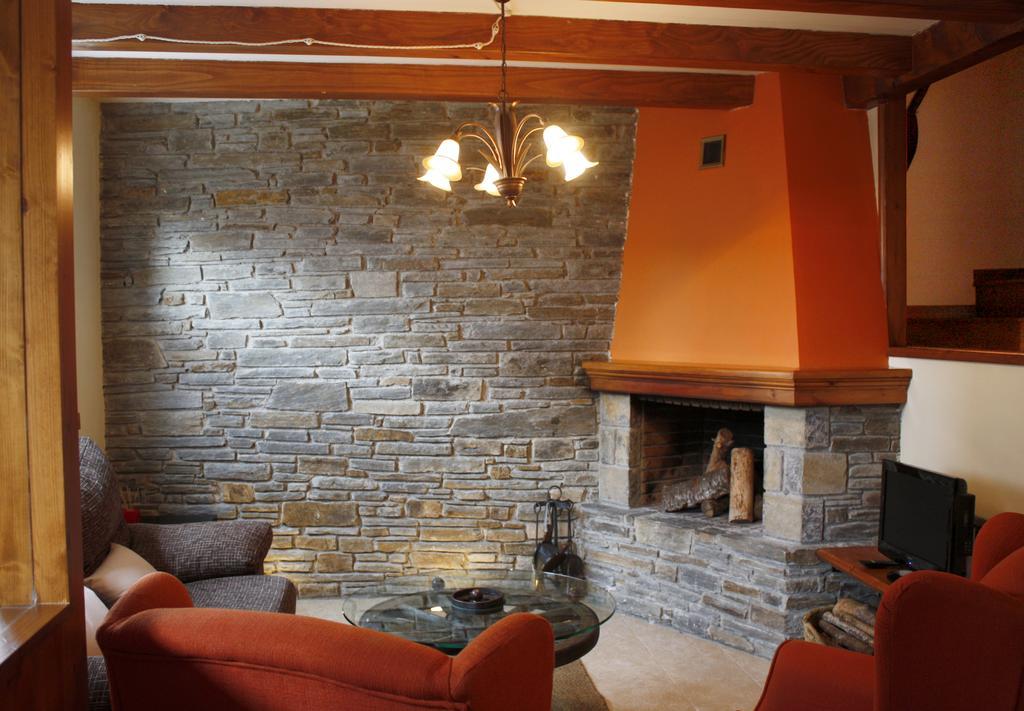 Apartamentos Valle De Aran Mont 客房 照片