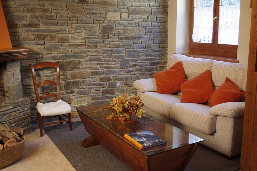 Apartamentos Valle De Aran Mont 外观 照片