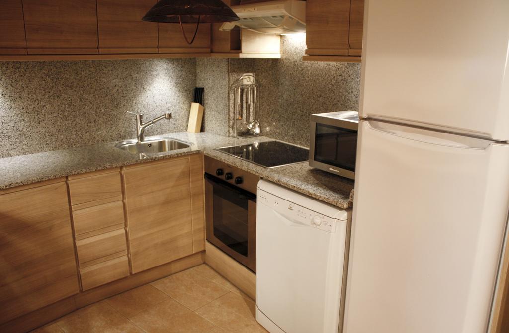 Apartamentos Valle De Aran Mont 外观 照片